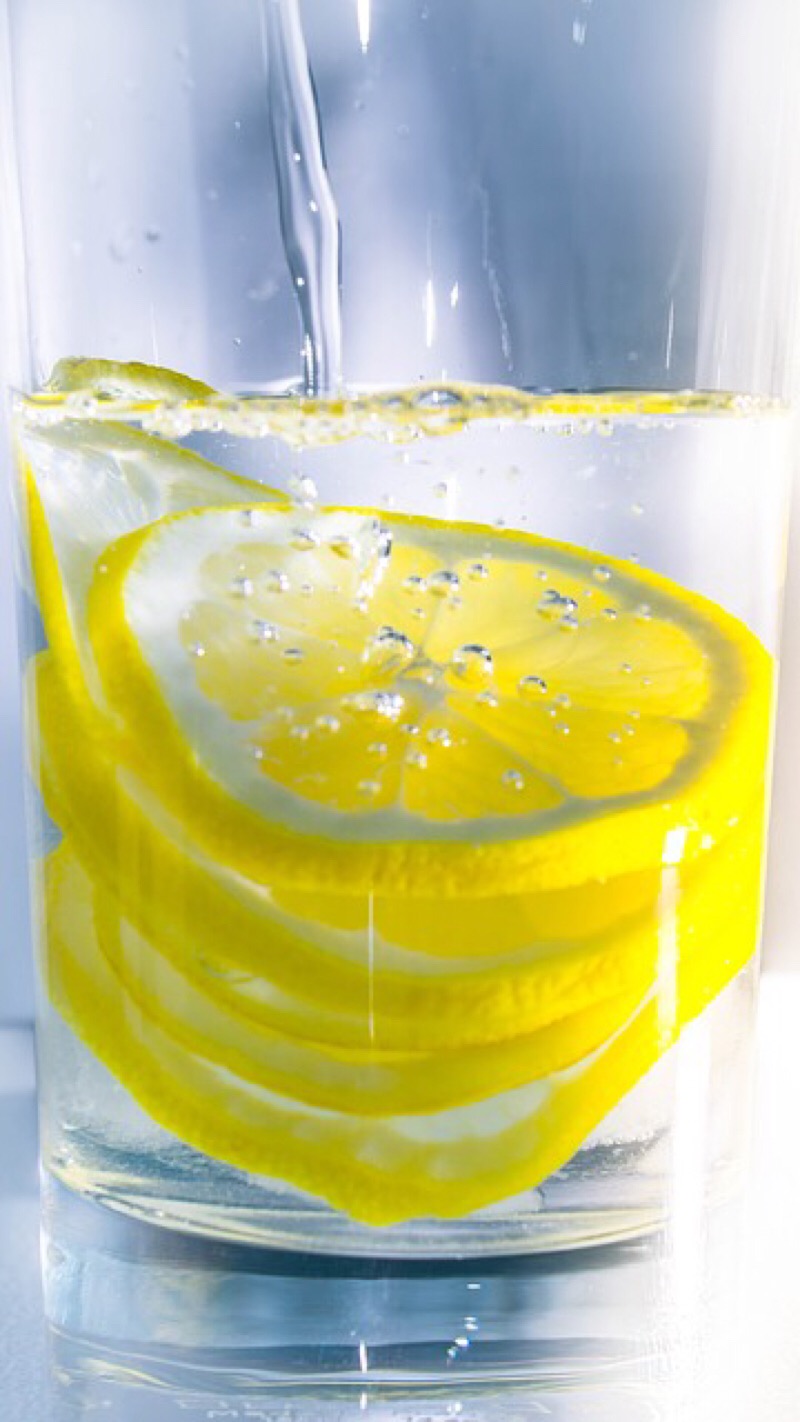 Blog 18 lemon water