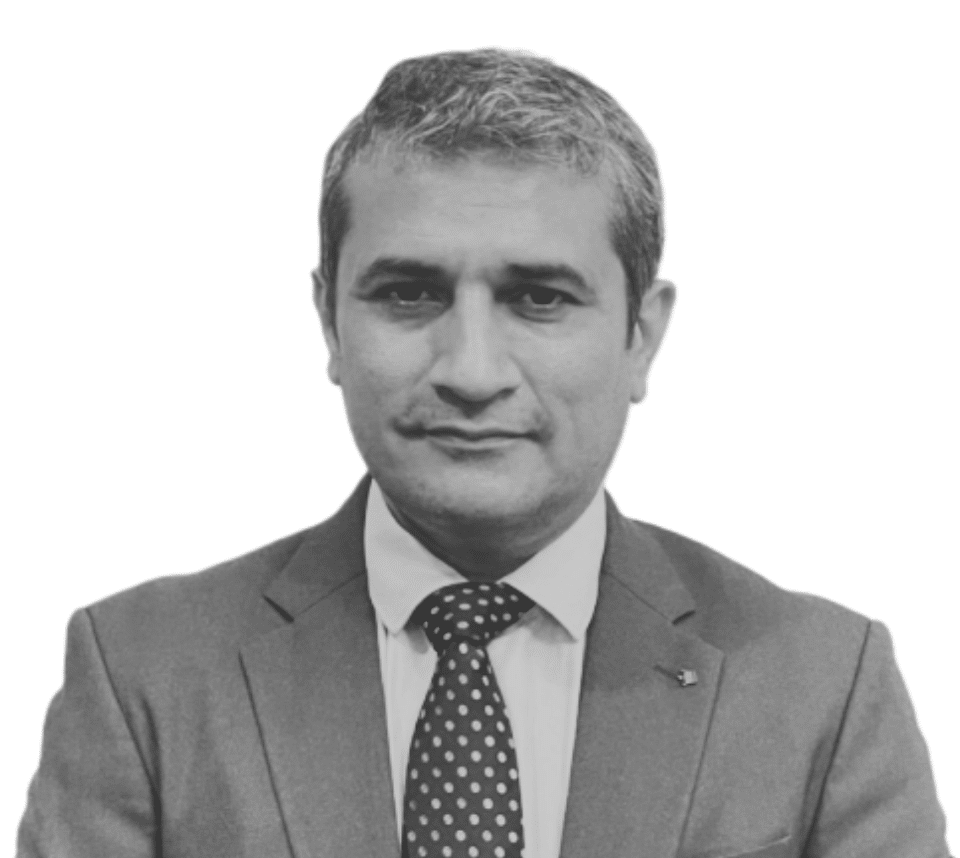 Dr.-Vineet-Malhotra-conceive-ivf-clinic-uae